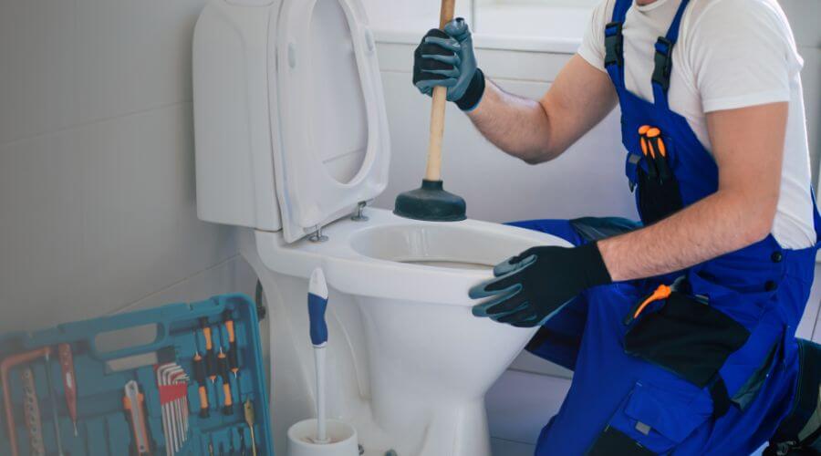Local annual plumbing maintenance in Plainview, AR